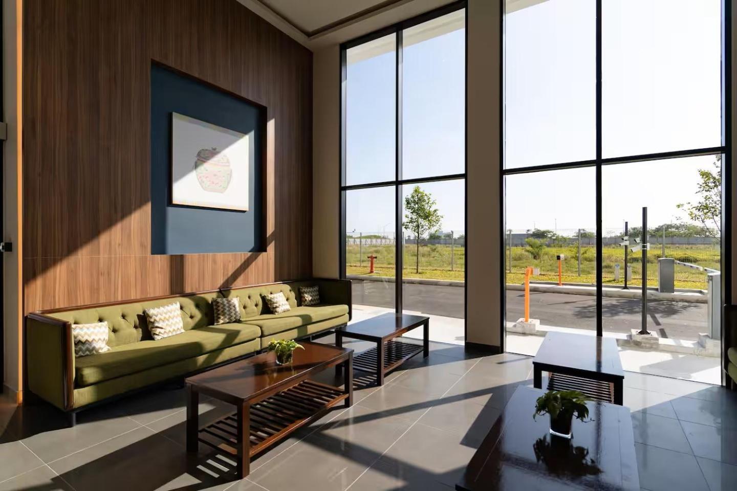 Amber Cove Apartment